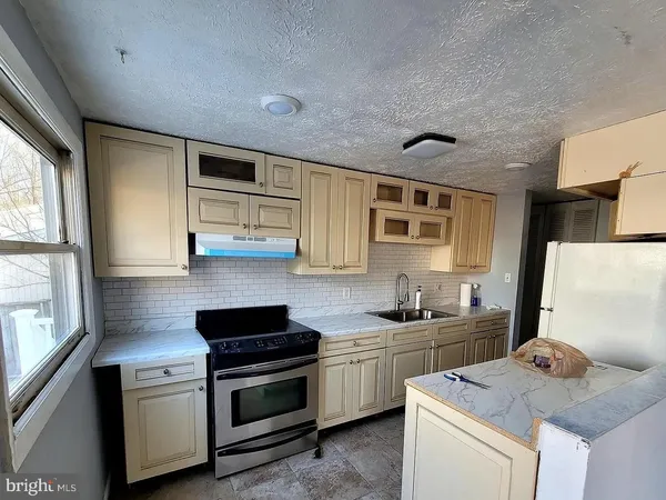 $3,600 | 2208 Cocquina Drive, Reston, VA 20191