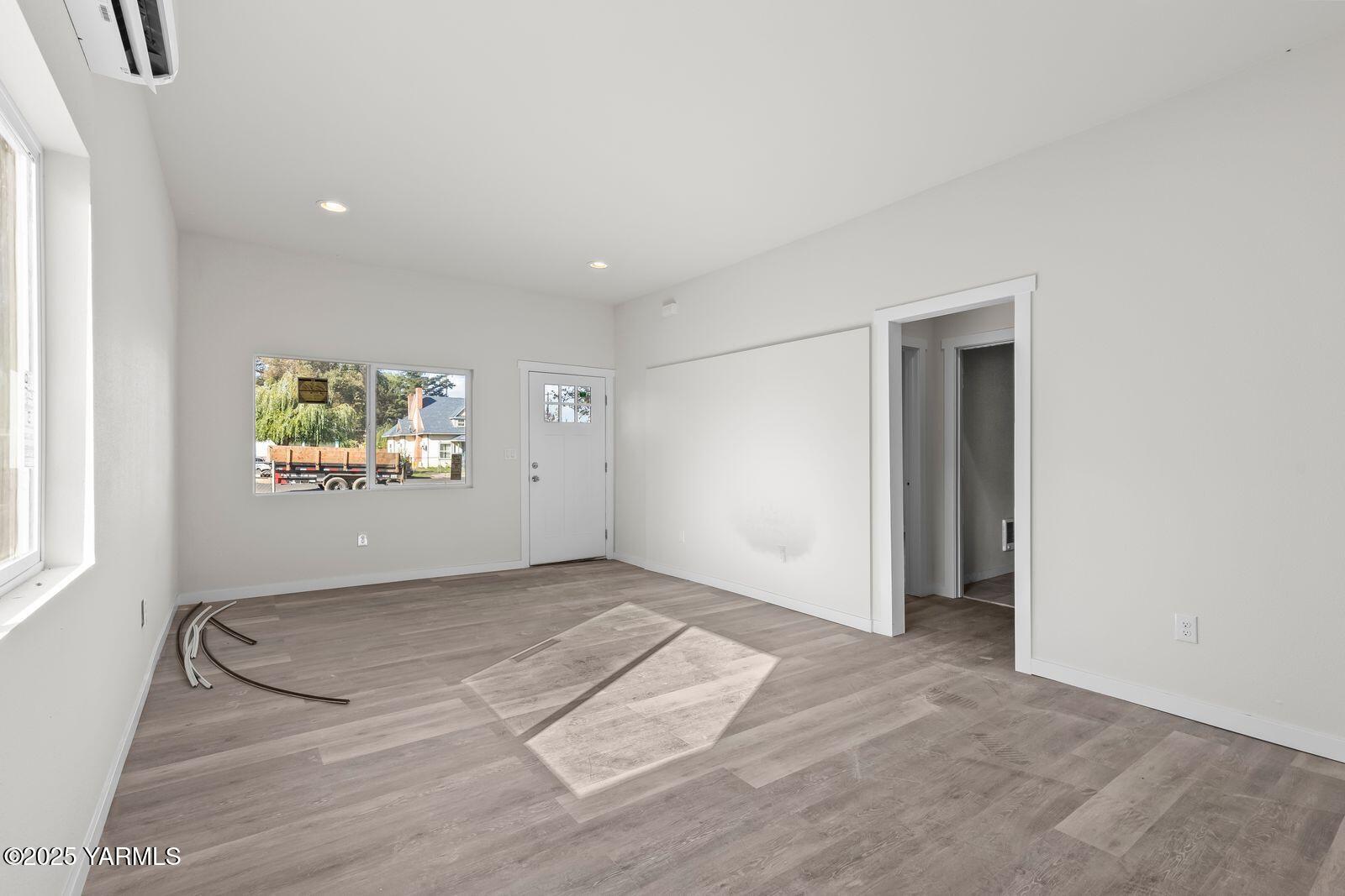 711 North 3rd Street Yakima, WA 98901 - Photo 17 of 21 a view of an empty room