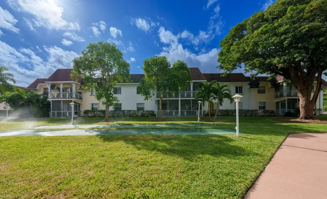 $1,900 | 708 Southeast 2nd Avenue, Unit 421, Deerfield Beach, FL 33441