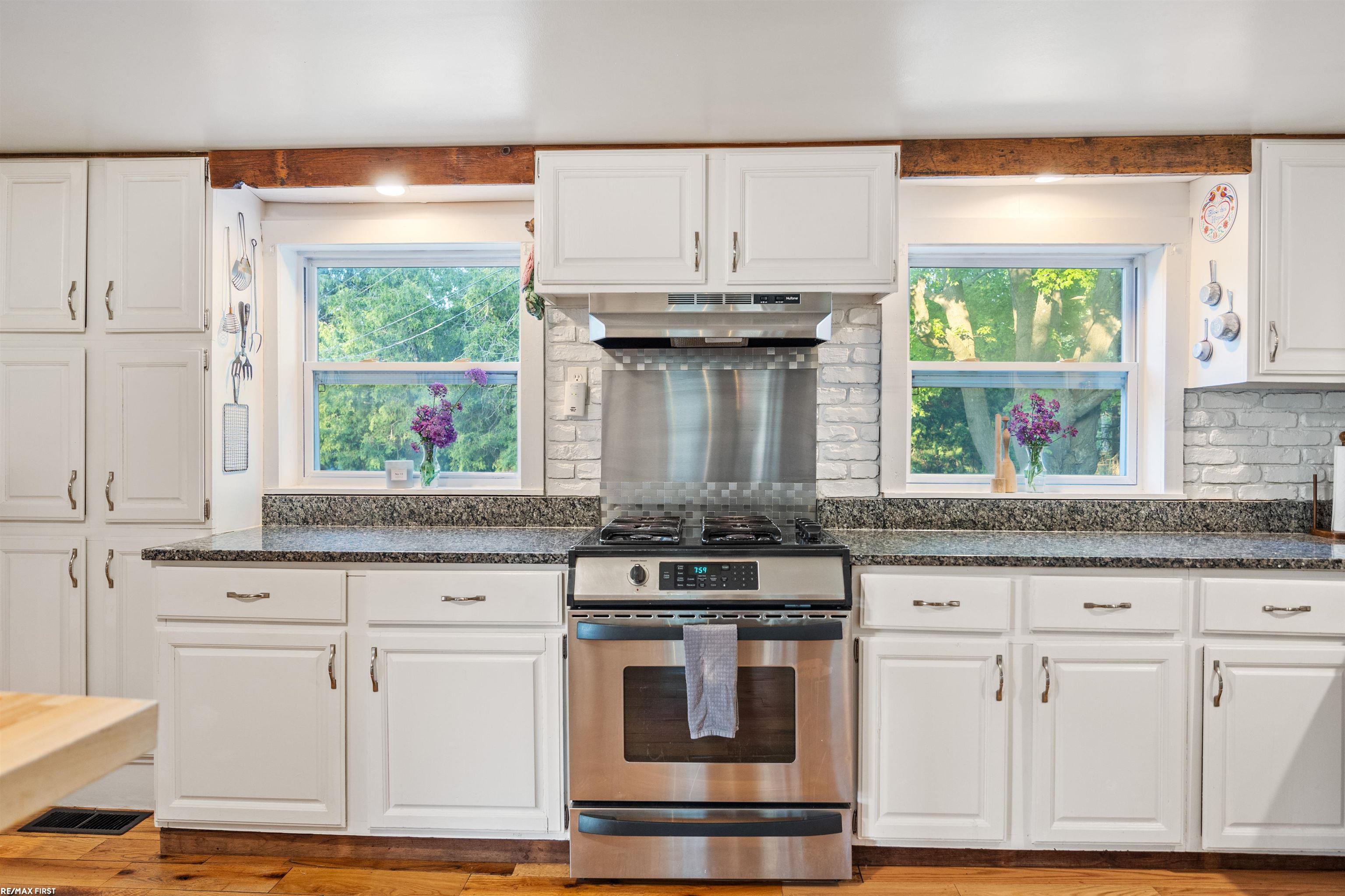 270 Rowland Road Leonard, MI 48367 - Photo 31 of 80 50112131-30.JPG