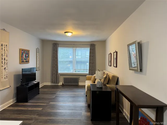 $309,000 | 141-12 78th Avenue, Unit 1G | Kew Gardens Hills