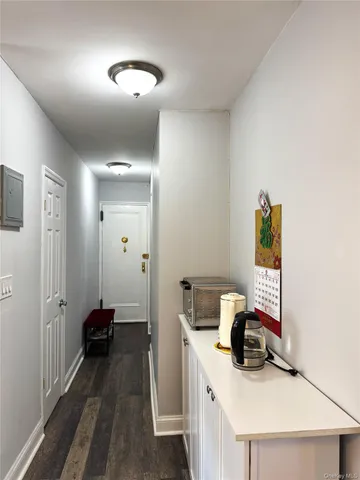 $309,000 | 141-12 78th Avenue, Unit 1G | Kew Gardens Hills