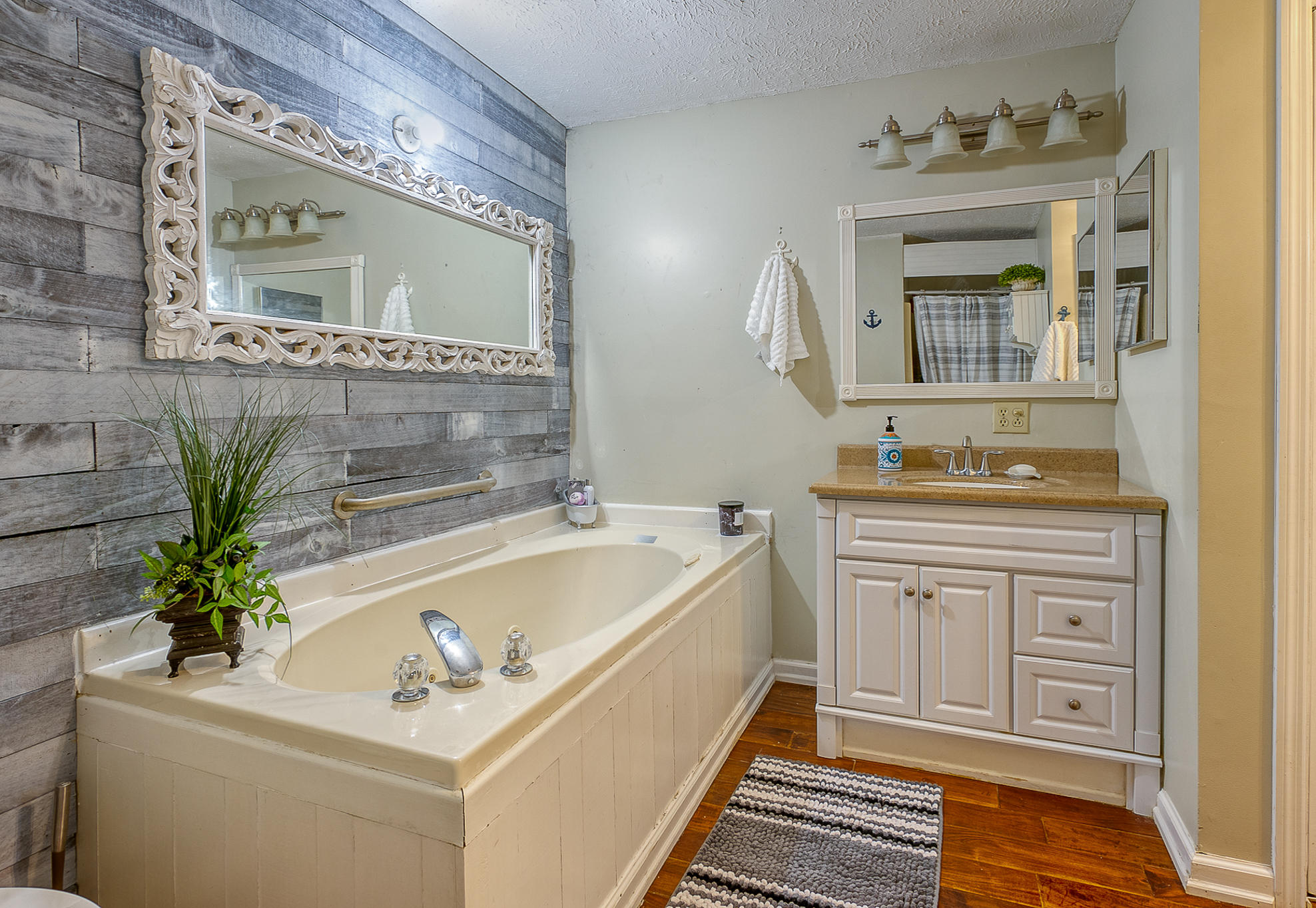 639 Paige Point Road Seabrook, SC 29940 - Photo 33 of 52 Master Bath