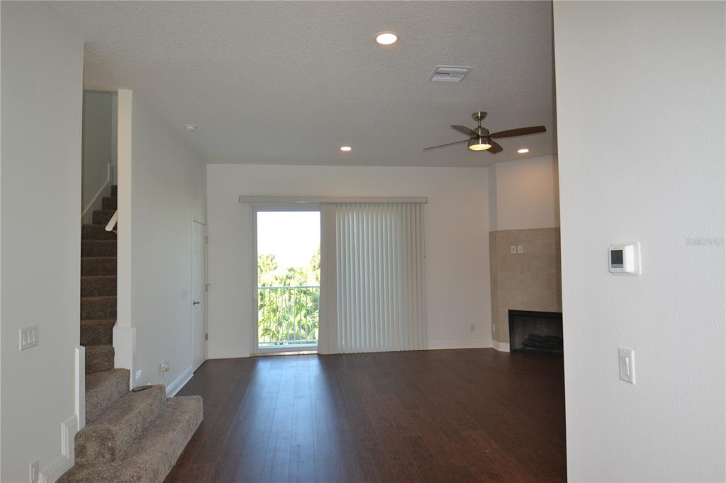 5732 Biscayne Court New Port Richey, FL 34652 - Photo 2 of 31