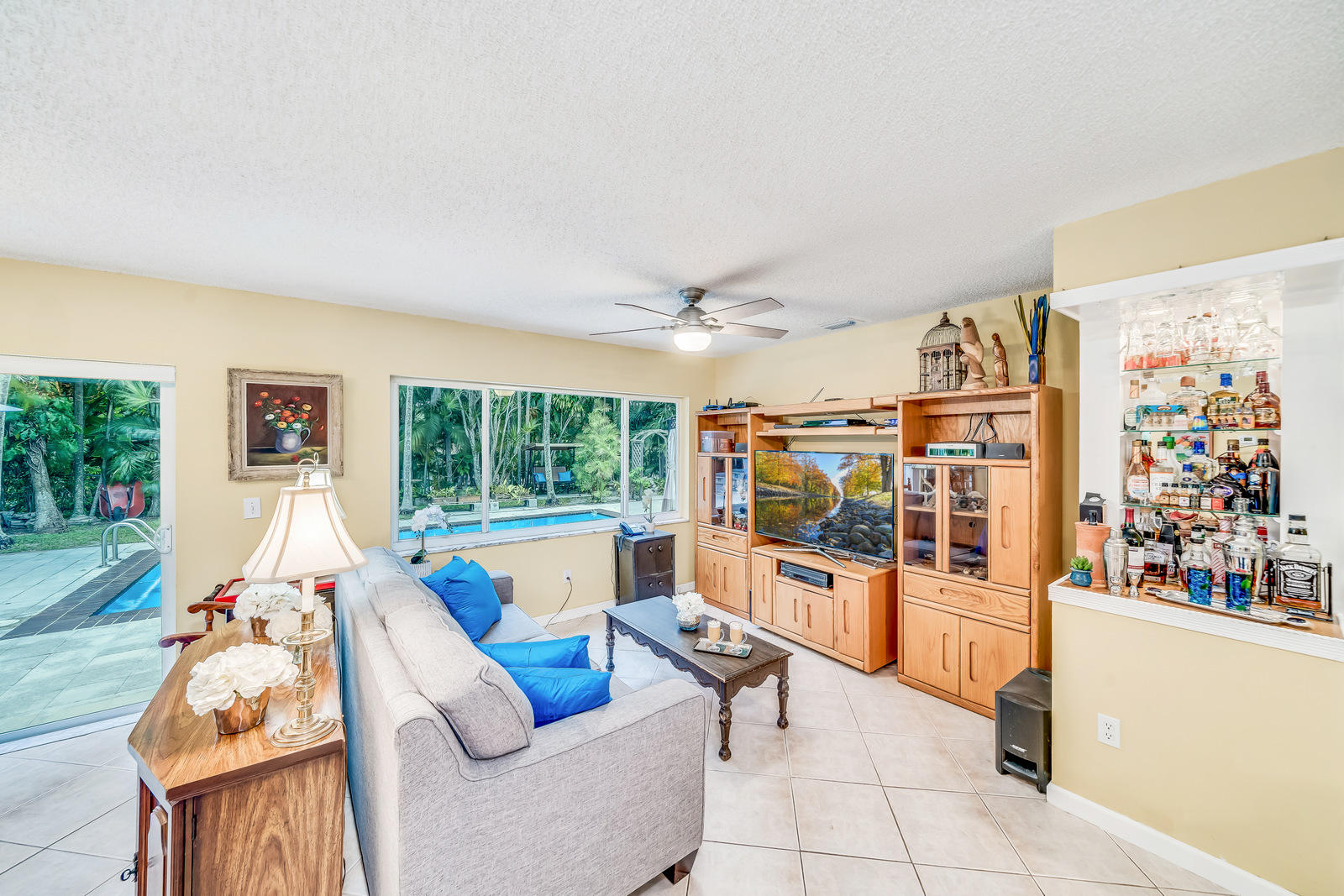 10877 Gable Street Boca Raton, FL 33428 - Photo 18 of 60 Family Room