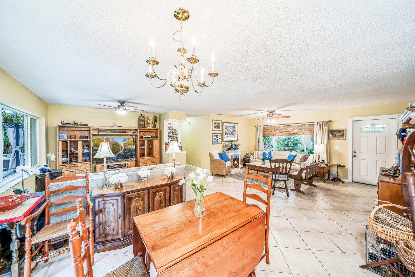 10877 Gable Street Boca Raton, FL 33428 - Photo 24 of 60 Dining Area