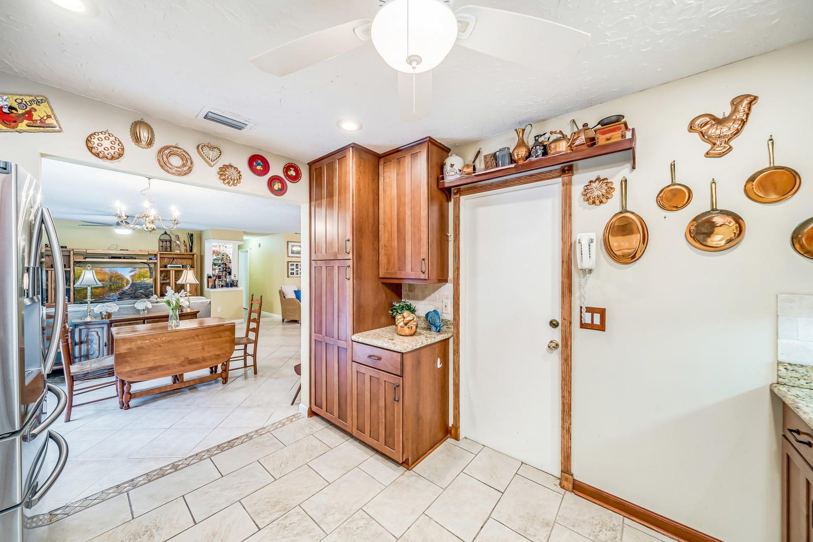 10877 Gable Street Boca Raton, FL 33428 - Photo 32 of 60 Kitchen