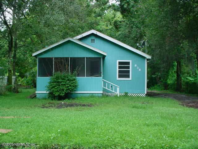 838 Granville Road Jacksonville, FL 32205 - Photo 1 of 2 a view of a house with a yard