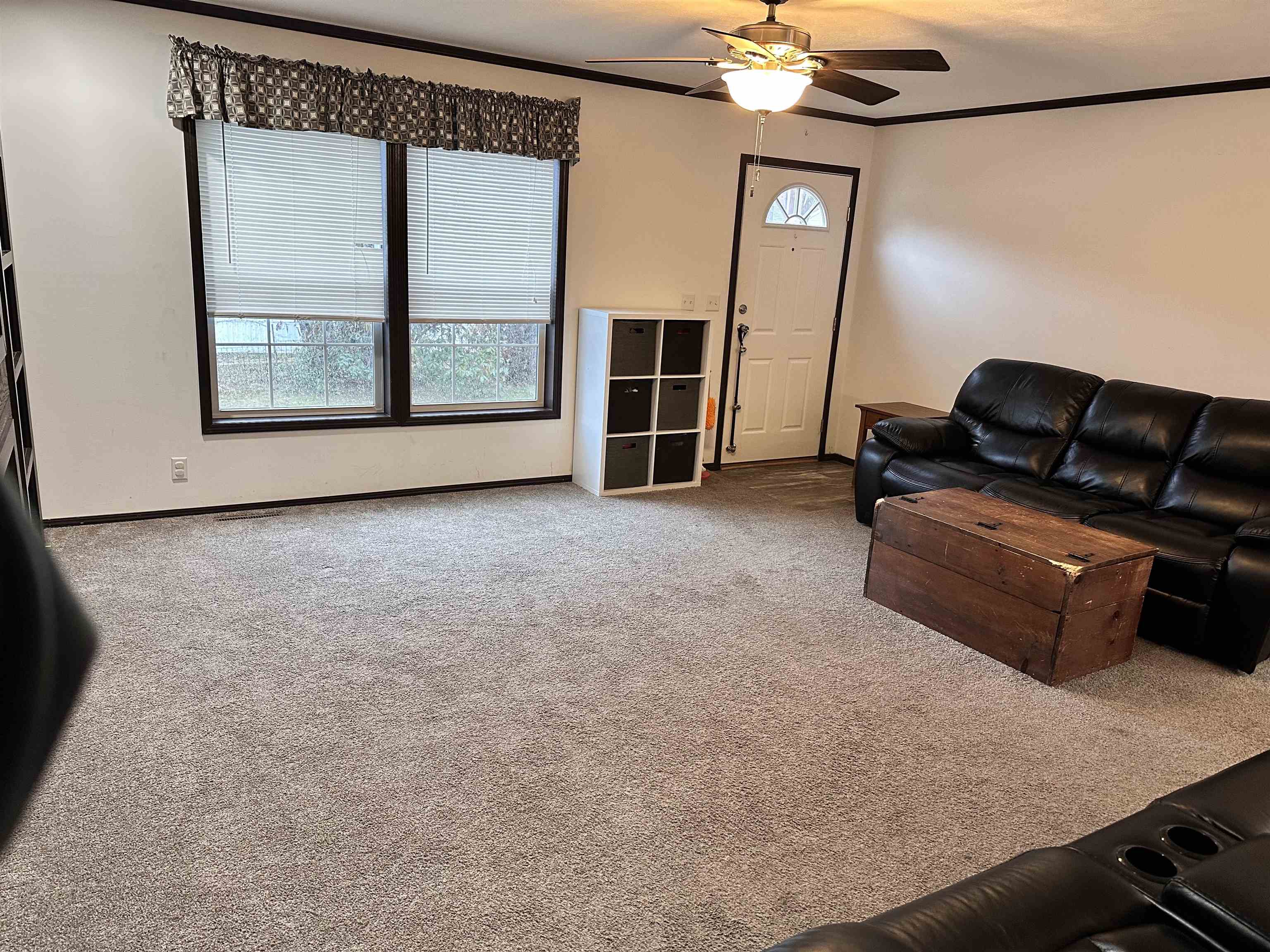 20 Royal Crst Park Rochester, NH 03867 - Photo 4 of 35