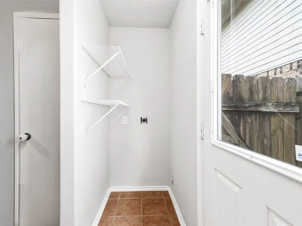 $1,650 | 2831 Maybrook Hollow Lane, Houston, TX 77047