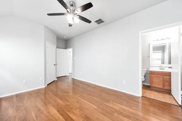 $1,650 | 2831 Maybrook Hollow Lane, Houston, TX 77047