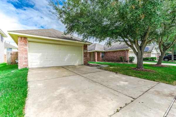 $1,650 | 2831 Maybrook Hollow Lane, Houston, TX 77047