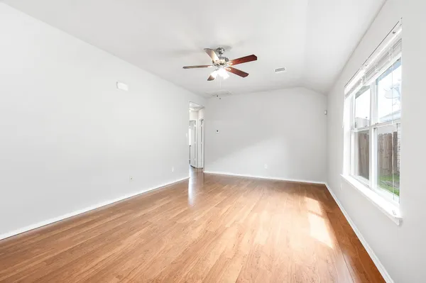 $1,650 | 2831 Maybrook Hollow Lane, Houston, TX 77047