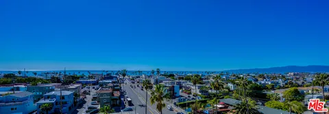 $1,395,000 | 3111 Vía Dolce, Unit 402, Marina del Rey, CA 90292