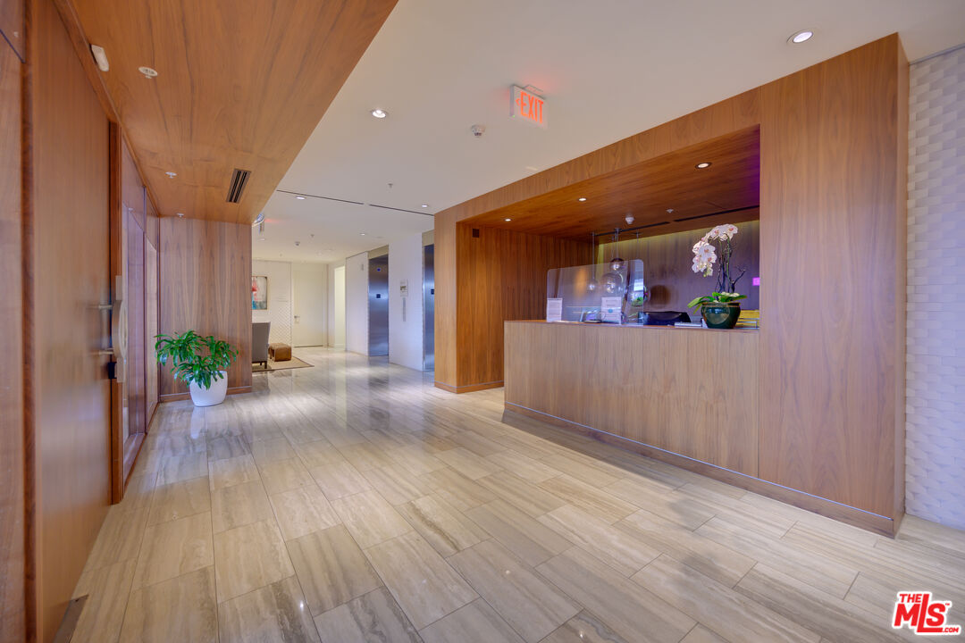 3111 Vía Dolce, Unit 402 Marina del Rey, CA 90292 - Photo 24 of 32