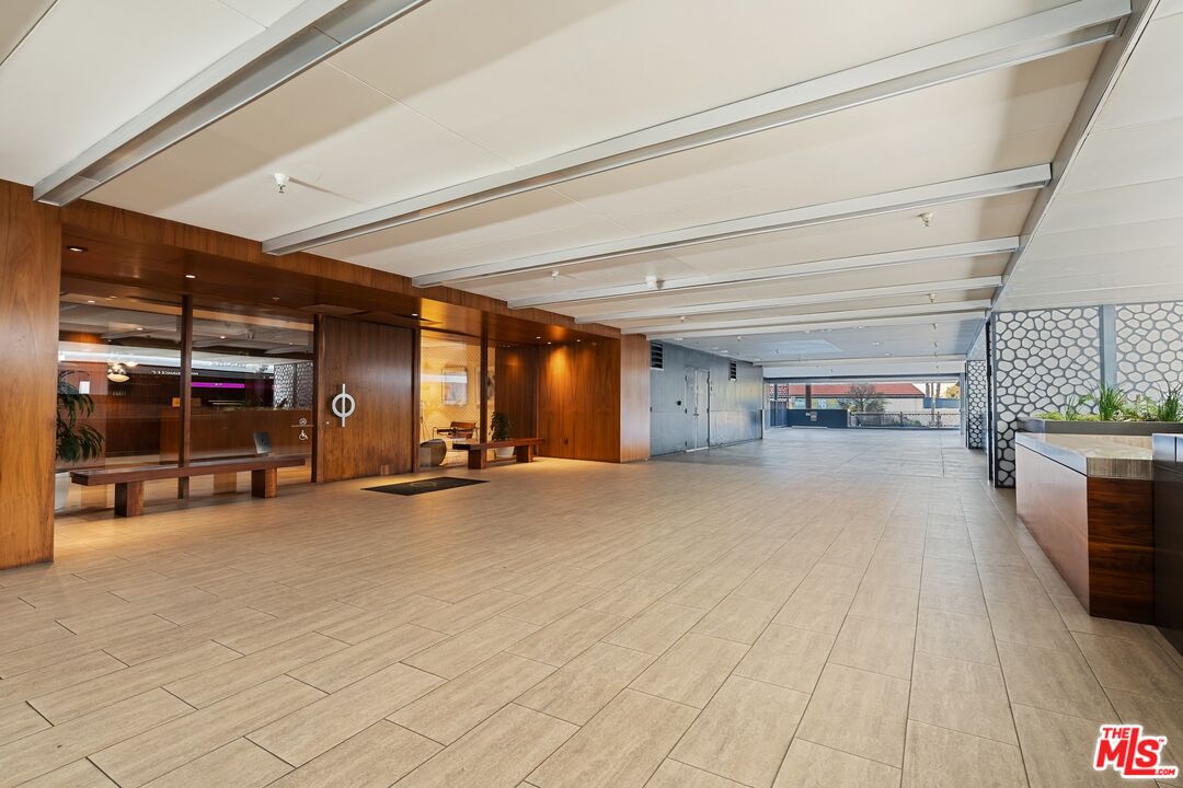 3111 Vía Dolce, Unit 402 Marina del Rey, CA 90292 - Photo 26 of 32