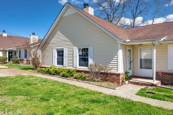 $2,100 | 7310 Weston Way Drive, Nashville, TN 37221