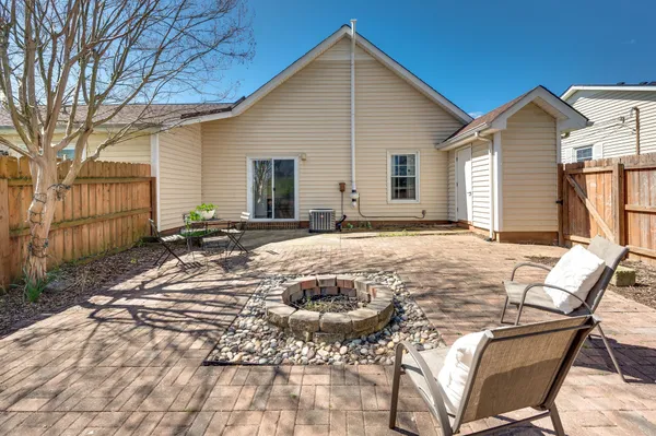 $2,100 | 7310 Weston Way Drive, Nashville, TN 37221