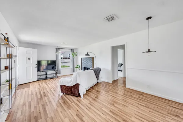 $2,100 | 7310 Weston Way Drive, Nashville, TN 37221