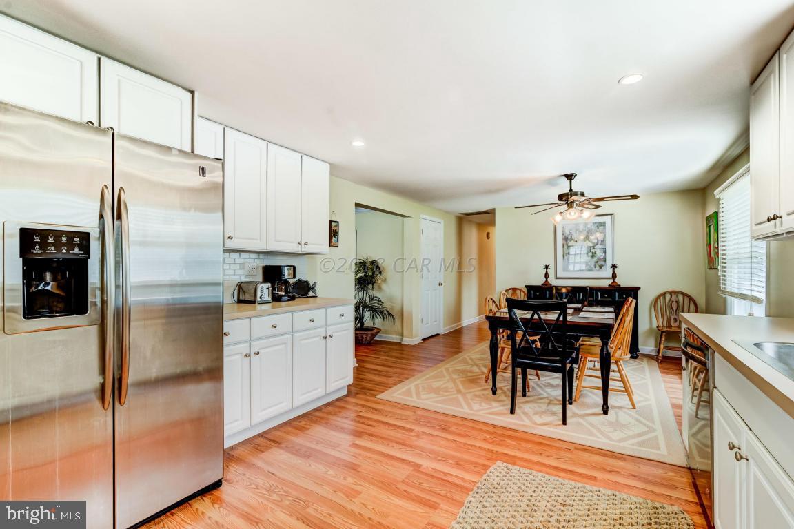 508 South Surf Road Ocean City, MD 21842 - Photo 3 of 36 Gallery Image 3