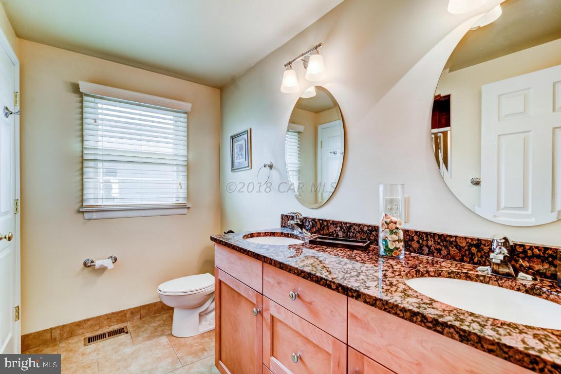 508 South Surf Road Ocean City, MD 21842 - Photo 21 of 36 Gallery Image 21