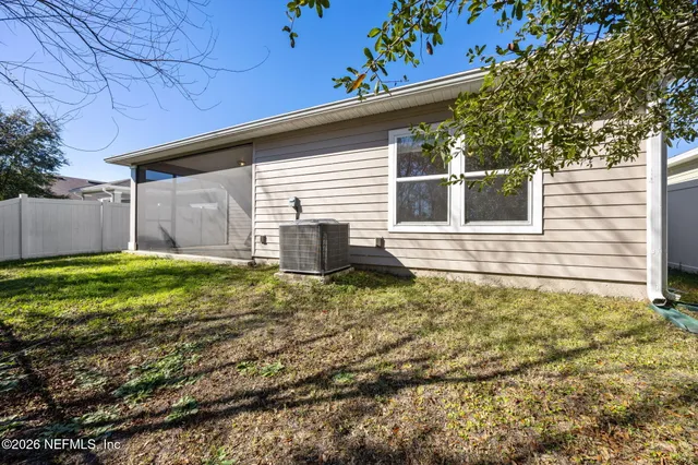 $2,000 | 5598 Kellar Circle, Jacksonville, FL 32218