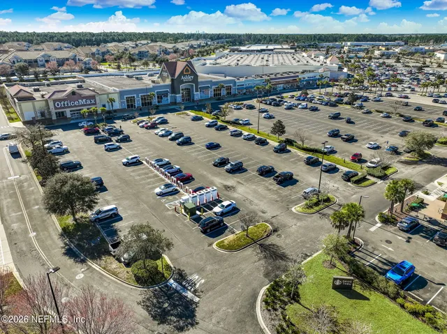 $2,000 | 5598 Kellar Circle, Jacksonville, FL 32218