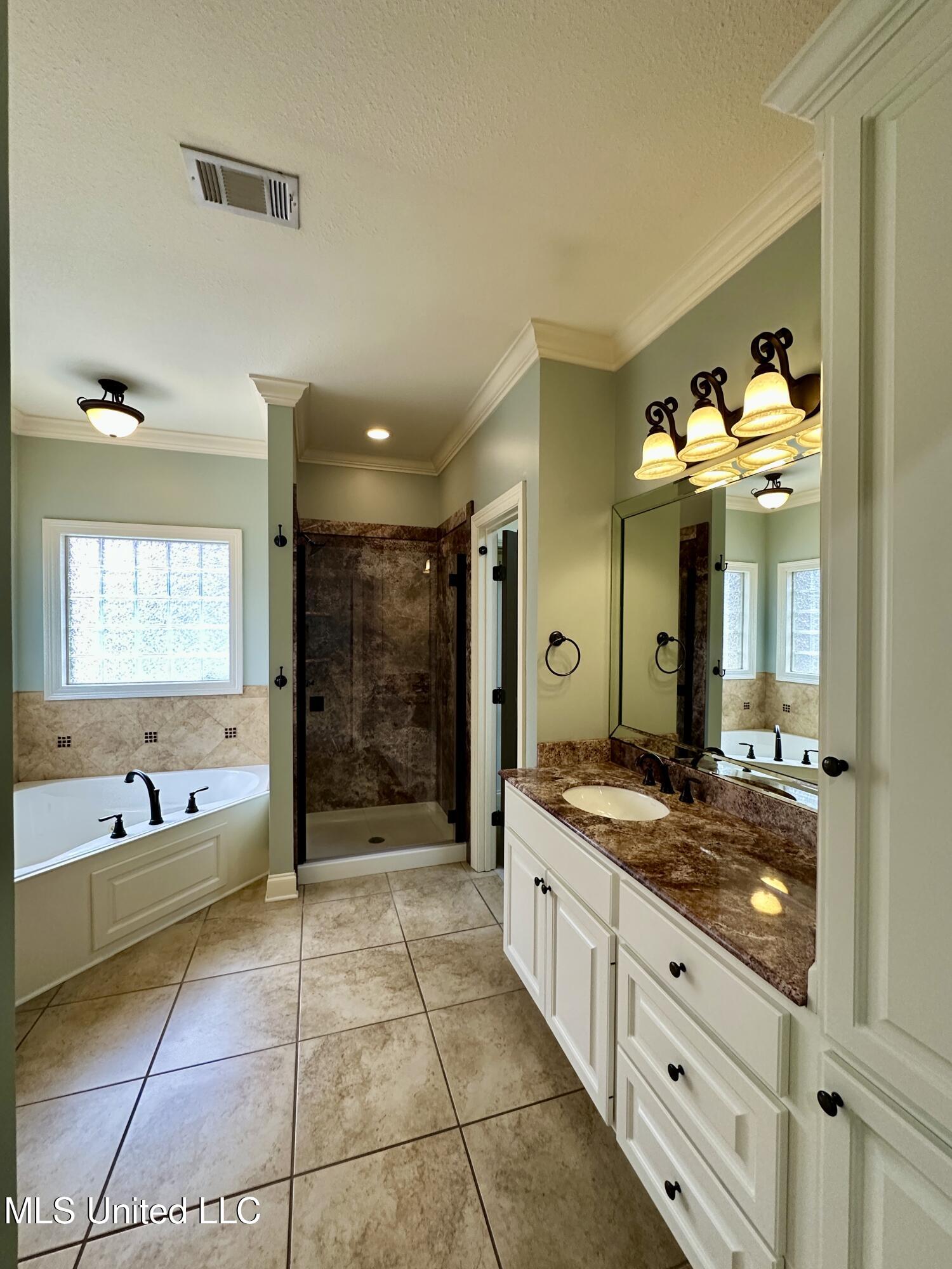 221 Stoney Ridge Road Clinton, MS 39056 - Photo 29 of 42 IMG_4699