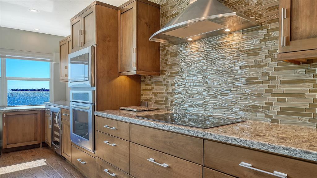 400 Golden Gate Point, Unit 31 Sarasota, FL 34236 - Photo 16 of 39