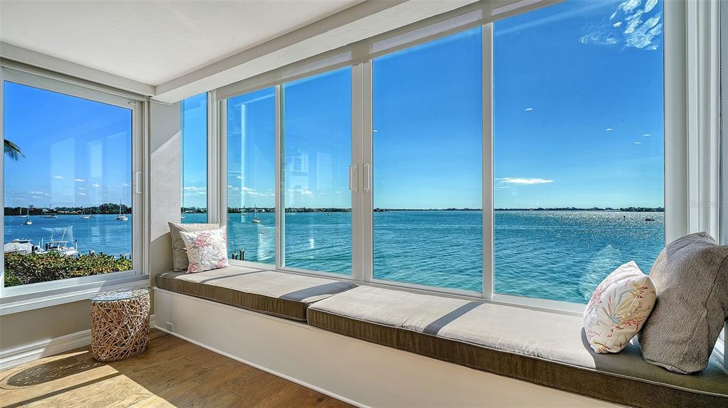 400 Golden Gate Point, Unit 31 Sarasota, FL 34236 - Photo 3 of 39