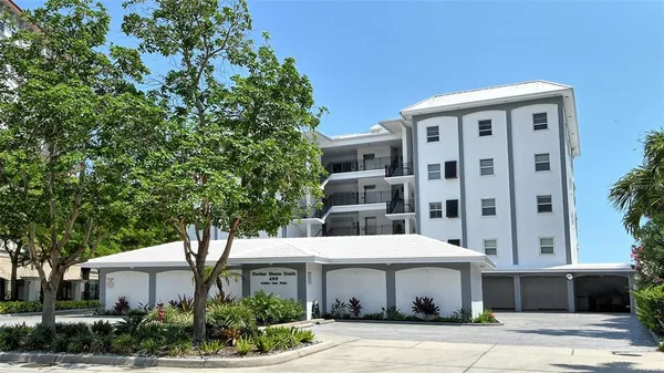 $1,195,000 | 400 Golden Gate Point, Unit 31, Sarasota, FL 34236