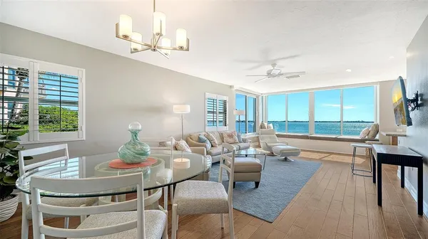 $1,195,000 | 400 Golden Gate Point, Unit 31, Sarasota, FL 34236