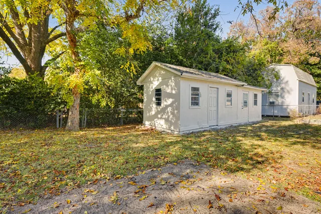 $289,900 | 221 Destin Drive, Mary Esther, FL 32569