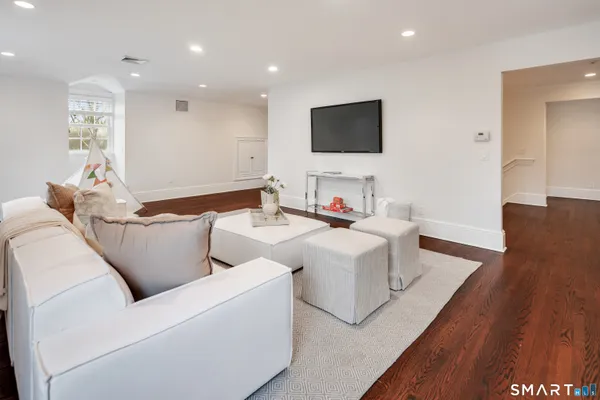 $50,000 | 1421 R Oenoke Ridge, New Canaan, CT 06840