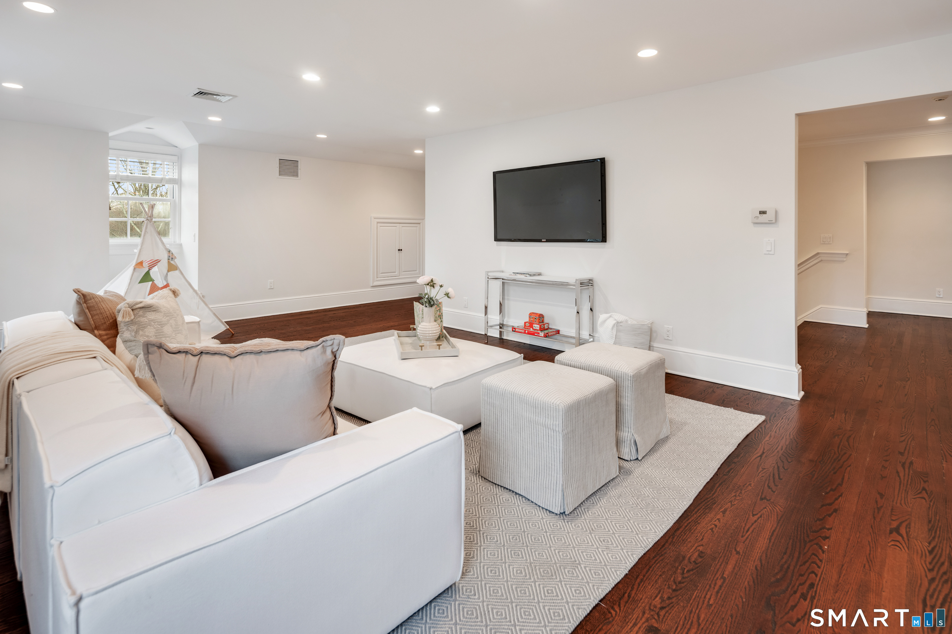 1421 R Oenoke Ridge New Canaan, CT 06840 - Photo 29 of 40