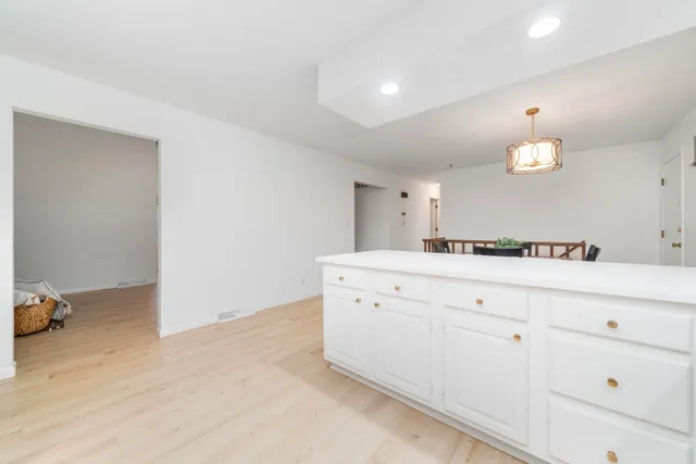 $239,900 | 1630 River Bluff Boulevard, Rockford, IL 61103