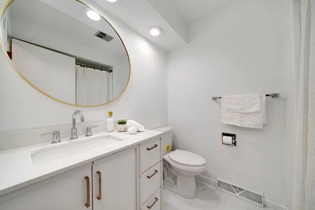 $239,900 | 1630 River Bluff Boulevard, Rockford, IL 61103