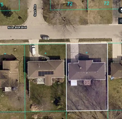 $239,900 | 1630 River Bluff Boulevard, Rockford, IL 61103