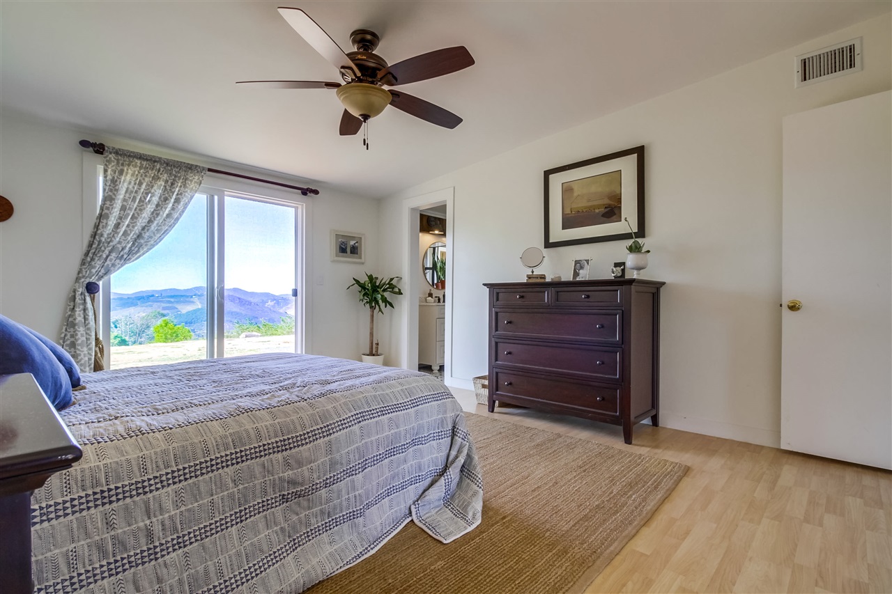 31955 Rocking Horse Road Escondido, CA 92026 - Photo 13 of 25