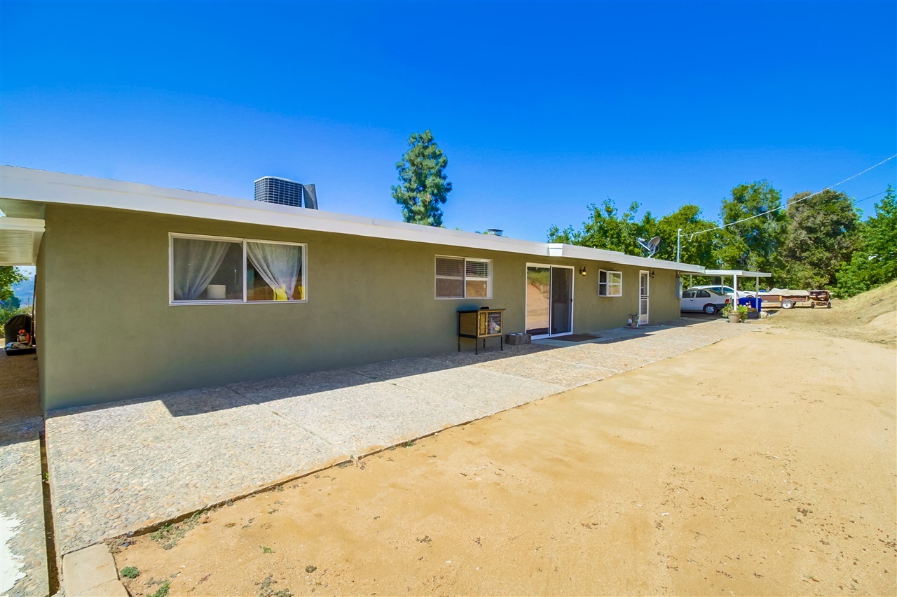 31955 Rocking Horse Road Escondido, CA 92026 - Photo 23 of 25