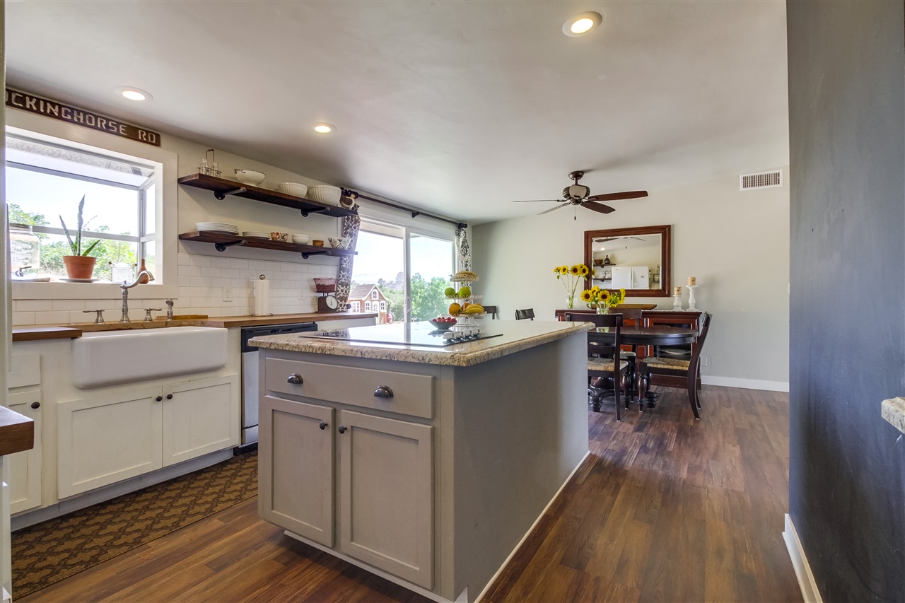 31955 Rocking Horse Road Escondido, CA 92026 - Photo 10 of 25