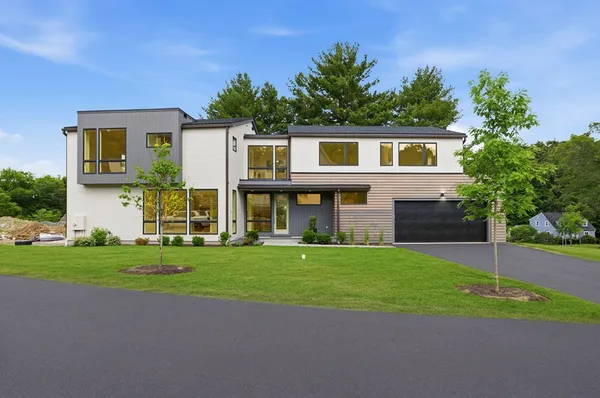 $3,295,000 | 3 Linc Cole Lane, Lexington, MA 02421