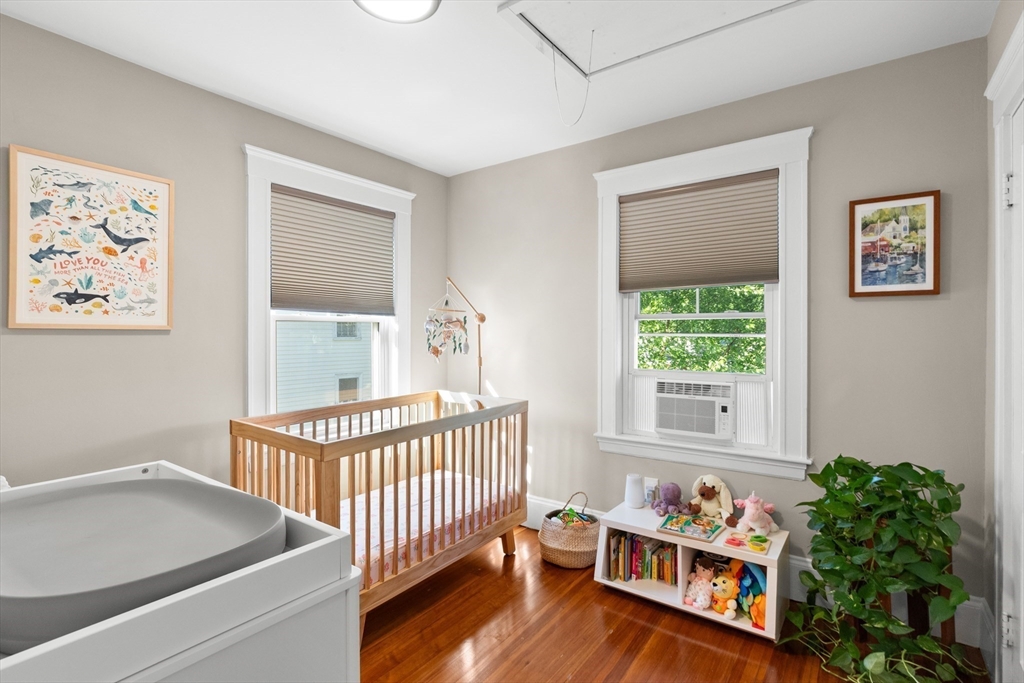 9 Phelps Street Salem, MA 01970 - Photo 24 of 41
