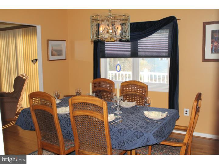 720 Liberty Road Mount Laurel, NJ 08054 - Photo 12 of 25 Dining Room