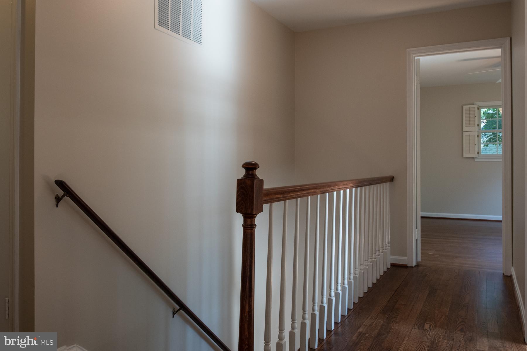 5120 Clinton Road Alexandria, VA 22312 - Photo 19 of 48 Upstairs hall leads to 4 bedrooms