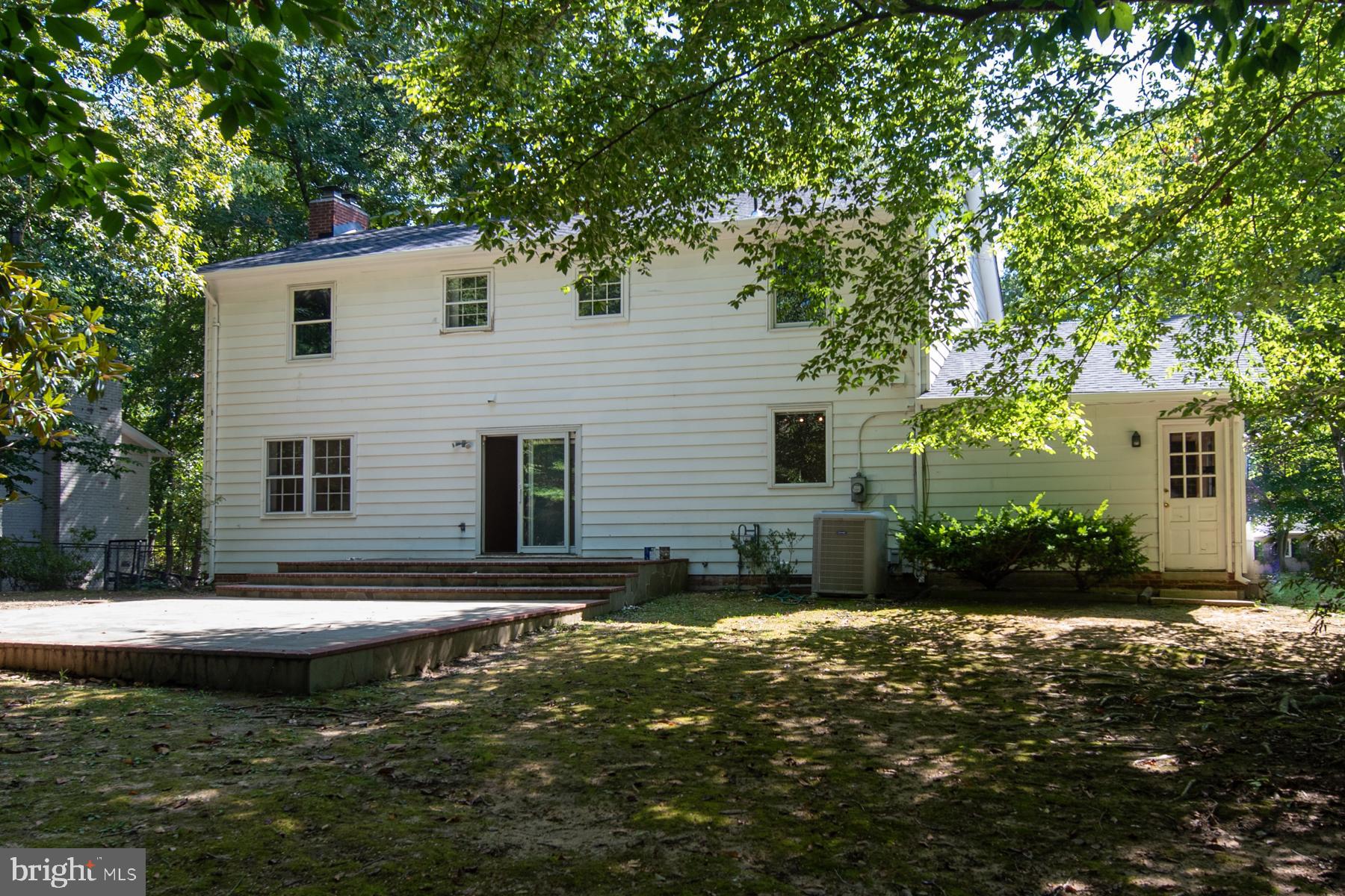 5120 Clinton Road Alexandria, VA 22312 - Photo 42 of 48 Rear of house