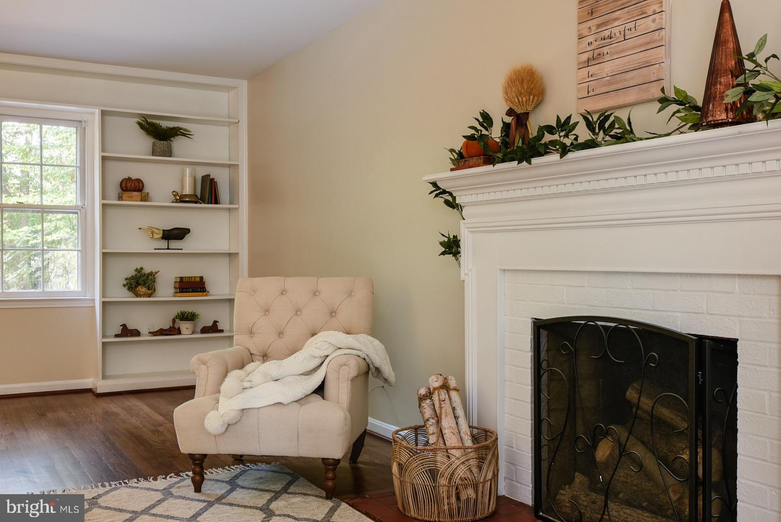 5120 Clinton Road Alexandria, VA 22312 - Photo 6 of 48 Gallery Image 6