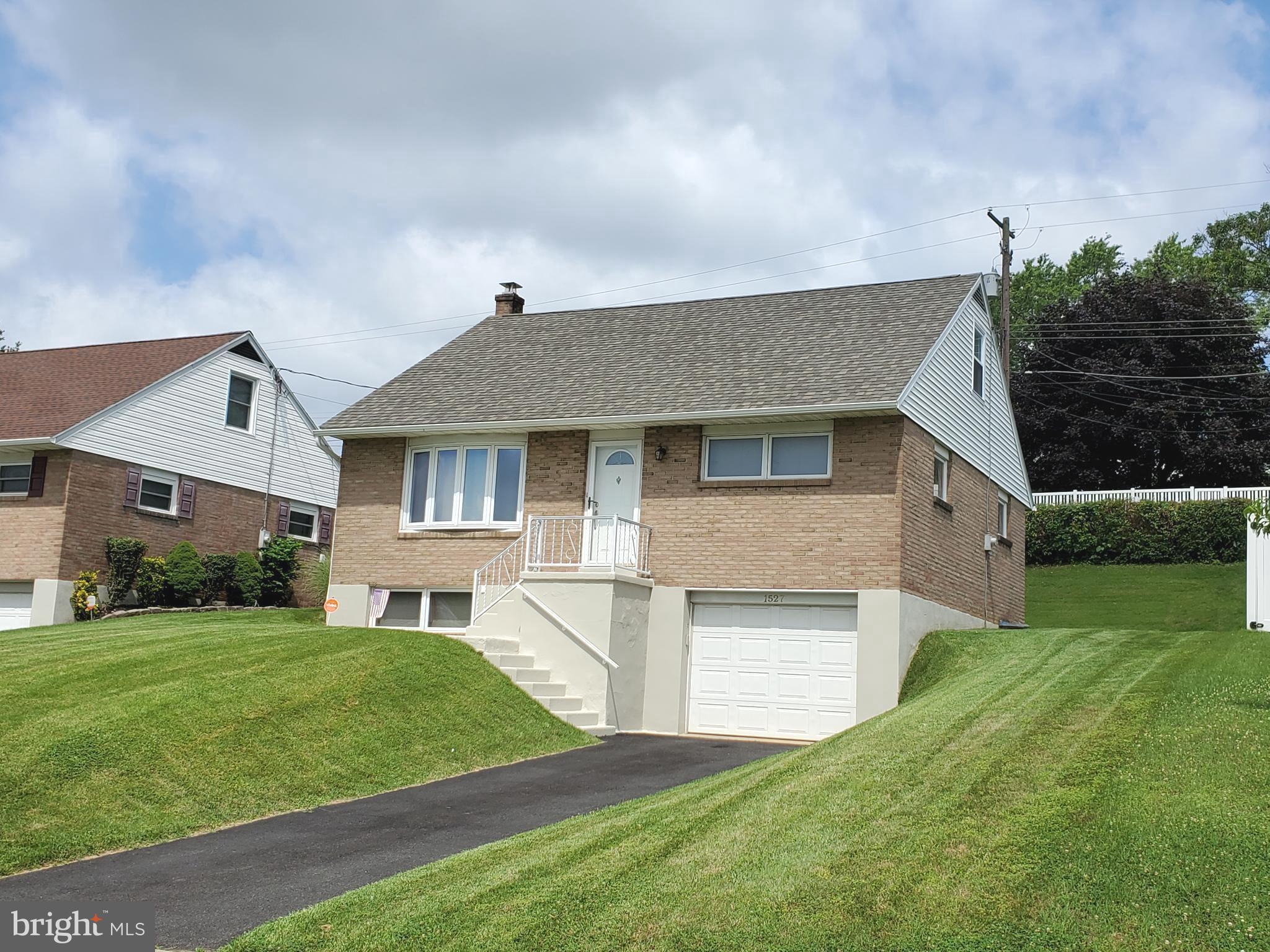 1527 Commonwealth Boulevard Reading, PA 19607 - Photo 1 of 31 Gallery Image 1