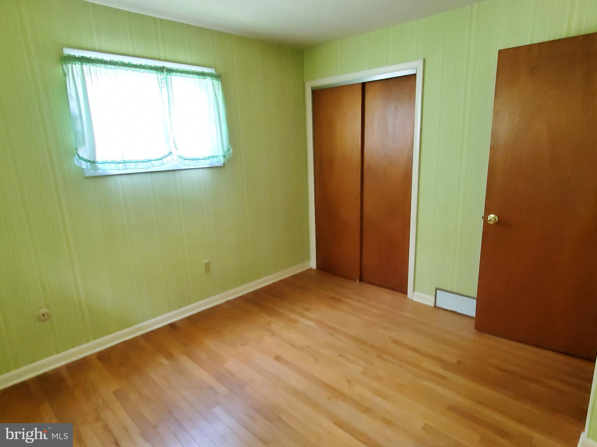 1527 Commonwealth Boulevard Reading, PA 19607 - Photo 15 of 31 Gallery Image 15