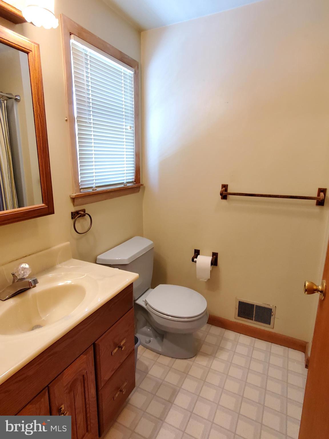 1527 Commonwealth Boulevard Reading, PA 19607 - Photo 20 of 31 Gallery Image 20